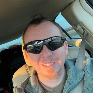 Meet your Posher, Lyle